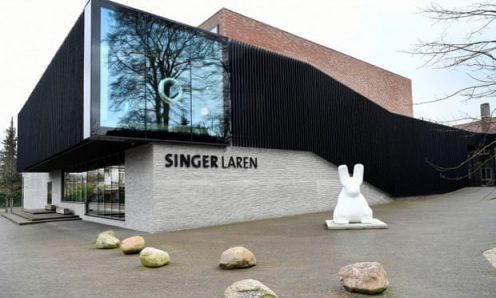 Singer Laren